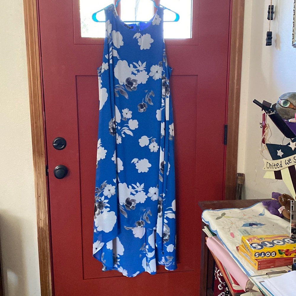 Alfani blue,mid/low sleeveless dress